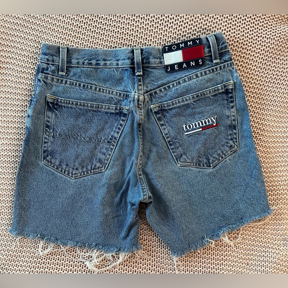 VINTAGE Tommy Hilfiger Blue Denim Frayed Hem Jean Shorts